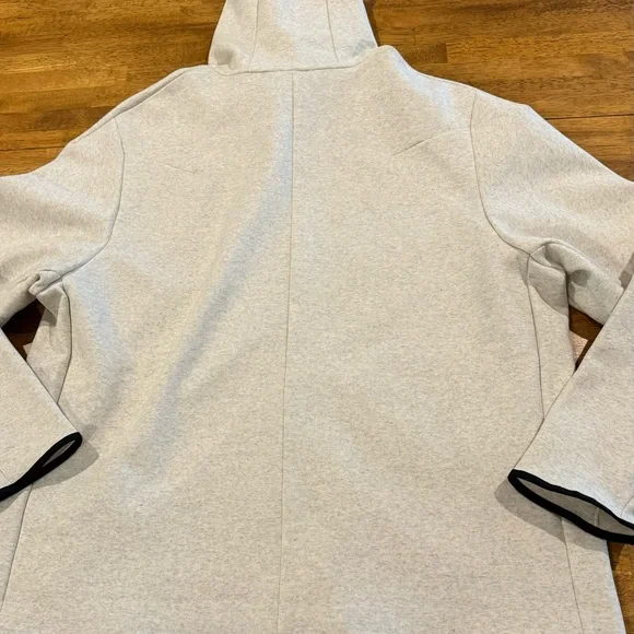 Nike Men's Full Zip Hoodie Tech Fleece Gray 2XL DD4688 100 Pockets New With Tags